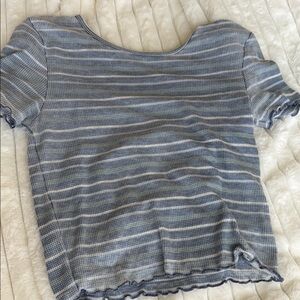 American Eagle Outfitters Gray Crop Ruffled T-Shirt